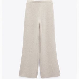 Top and bottom Zara soft texture